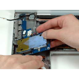 17-дюймовые модели MacBook Pro A1151 A1212 A1229 и A1261 Замена левой платы ввода-вывода